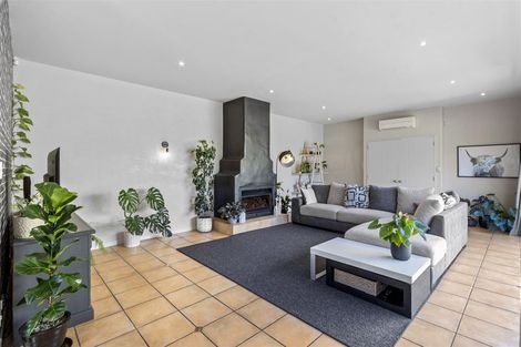 Photo of property in 21 Amoka Crescent, Parklands, Christchurch, 8083