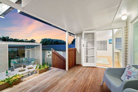 Photo of property in 116 Moore Street, Hillcrest, Auckland, 0627