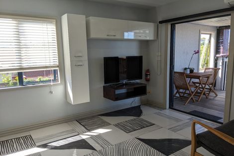 Photo of property in 19 Millstream Drive, Henderson, Auckland, 0610