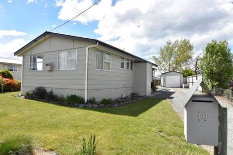 Photo of property in 19 Hopkins Road, Twizel, 7901