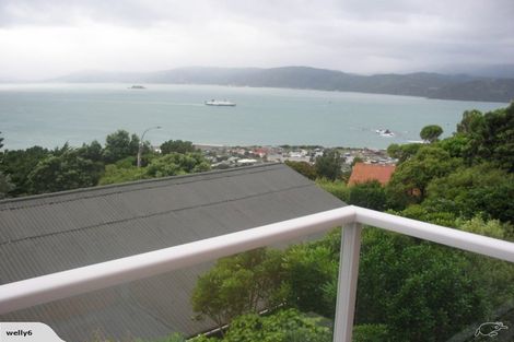 Photo of property in 4 Lyons Crescent, Strathmore Park, Wellington, 6022