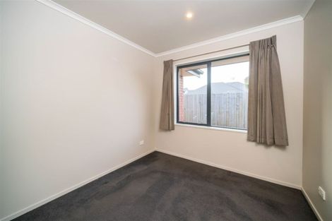 Photo of property in 27 Merrilees Place, Linwood, Christchurch, 8062