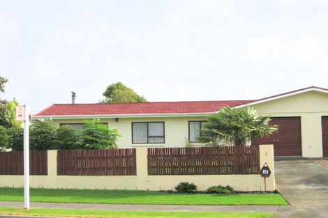 Photo of property in 2 Albert Hall Drive, Red Beach, 0932