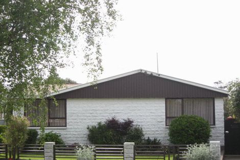 Photo of property in 244 Grimseys Road, Redwood, Christchurch, 8051