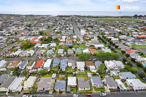 Photo of property in 92 Fawcett Street, South Dunedin, Dunedin, 9012