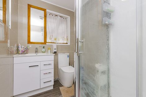 Photo of property in 26 Gambare Place, Wattle Downs, Auckland, 2103