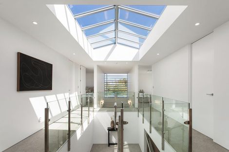 Photo of property in 43 Totara Street, Fendalton, Christchurch, 8041