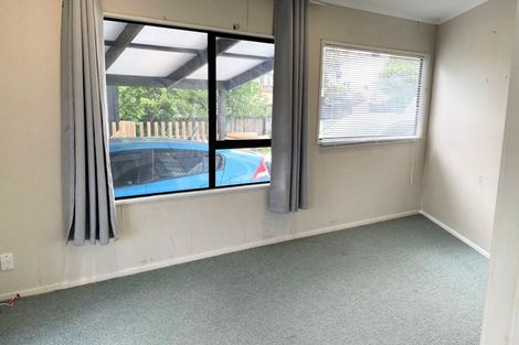 Photo of property in 1/4 Manuka Road, Glenfield, Auckland, 0629