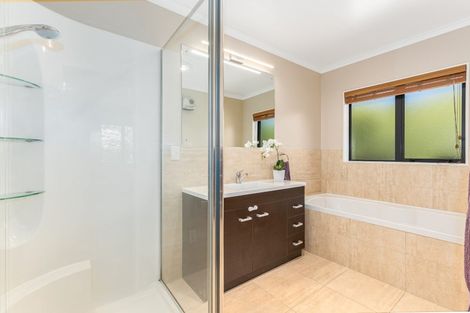 Photo of property in 60 Nelson Avenue, Aotea, Porirua, 5024