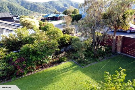 Photo of property in 12 Matai Place, Waikawa, Picton, 7220