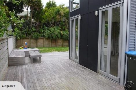 Photo of property in 5a Meola Road, Westmere, Auckland, 1022