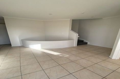 Photo of property in 8 Alice Place, Hillcrest, Auckland, 0627