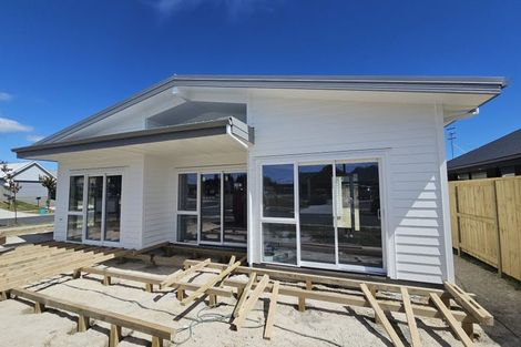 Photo of property in 79 Harakeke Drive, Wharewaka, Taupo, 3330