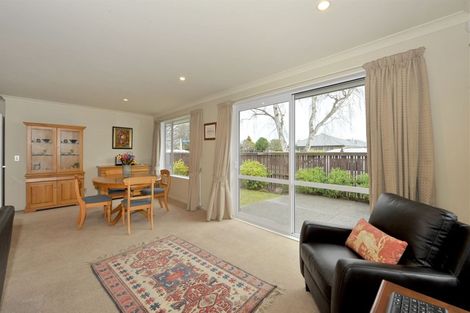 Photo of property in 2 Colina Street, Avonhead, Christchurch, 8042