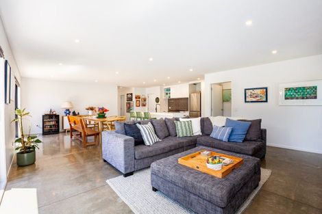 Photo of property in 27 Smithfield Road, Waikanae, 5391