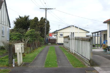 Photo of property in 3a List Street, Welbourn, New Plymouth, 4310