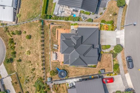 Photo of property in 20 Pacific View, Whitby, Porirua, 5024