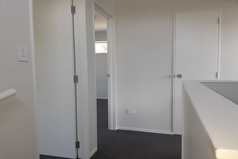 Photo of property in 1 Raelene Place, Massey, Auckland, 0614