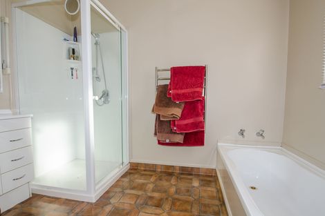 Photo of property in 36 Teignmouth Street, Abbotsford, Dunedin, 9018