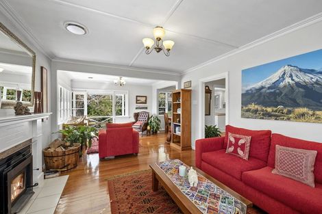 Photo of property in 48 Tarahua Road, Welbourn, New Plymouth, 4310