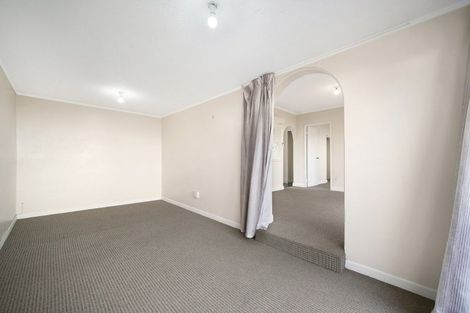 Photo of property in 3/35 Trentham Road, Papakura, 2110