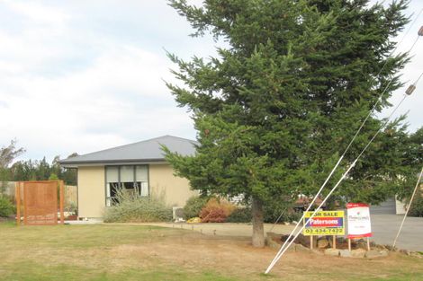 Photo of property in 60 Essex Street, Weston, Oamaru, 9401
