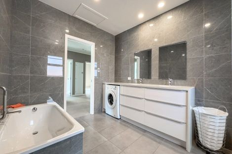 Photo of property in 633 Queen Sh25 Street, Thames, 3500