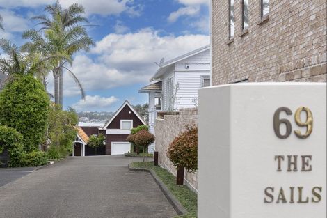 Photo of property in 1/69 Princes Street, Northcote Point, Auckland, 0627