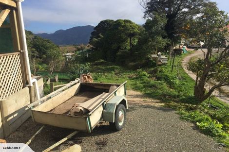 Photo of property in 14 Gibbs Road, Collingwood, 7073