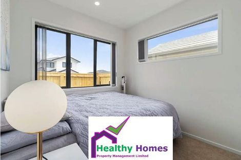 Photo of property in 10 Verdot Close, Kumeu, 0810