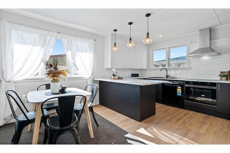 Photo of property in 39 Conway Crescent, Glengarry, Invercargill, 9810