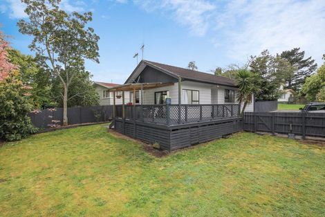 Photo of property in 18 Manor Place, Bader, Hamilton, 3206