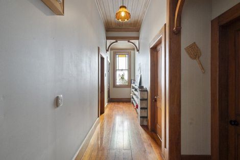 Photo of property in 18 Bourke Street, Palmerston North, 4410