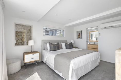 Photo of property in 11 Palm Parade, Riversdale Beach, Masterton, 5872