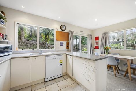 Photo of property in 2/9 Braemar Terrace, Johnsonville, Wellington, 6037