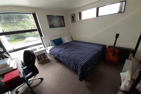 Photo of property in 121 Glenmore Street, Kelburn, Wellington, 6012