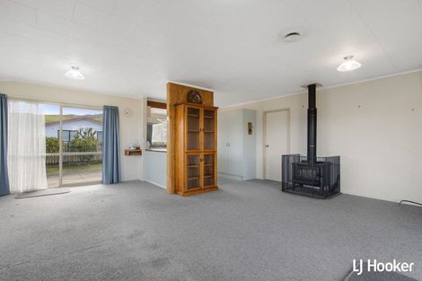 Photo of property in 12 Carrick Robertson Place, Waihi, 3610