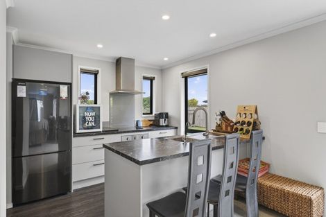 Photo of property in 40 Dreaver Drive, Waitara, 4320