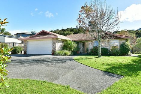 Photo of property in 9 Robinia Place, Snells Beach, 0920