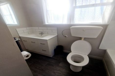 Photo of property in 192 Rathgar Road, Henderson, Auckland, 0610