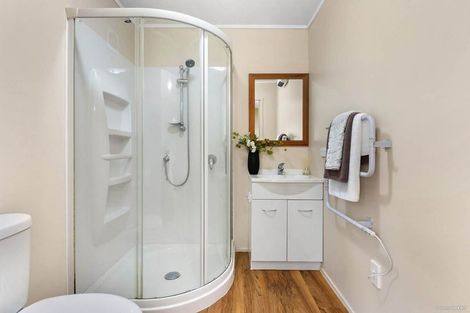 Photo of property in 2/139a Mokoia Road, Birkenhead, Auckland, 0626