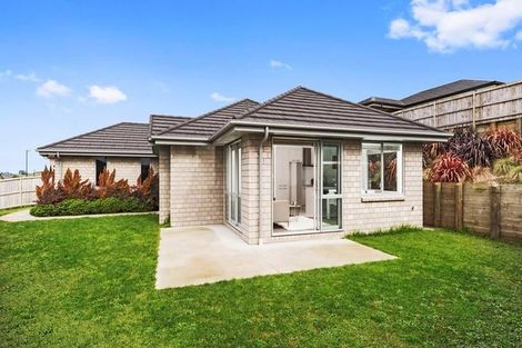 Photo of property in 4 Mcneish Place, Pokeno, 2402