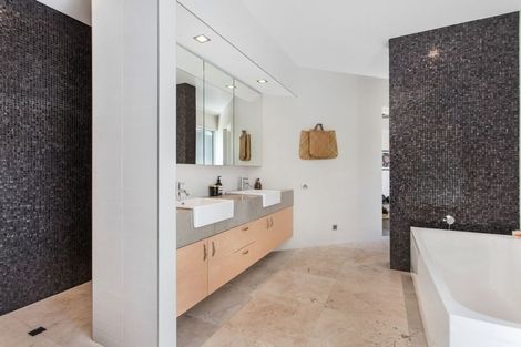 Photo of property in 313c Worsleys Road, Cracroft, Christchurch, 8022