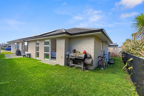 Photo of property in 83 Hills View Drive, Papamoa, 3118