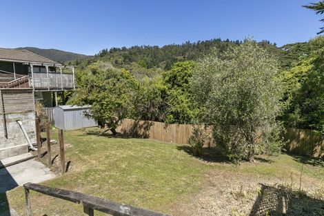 Photo of property in 46 Moores Valley Road, Wainuiomata, Lower Hutt, 5014