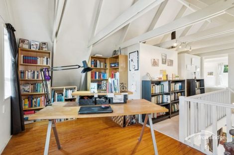 Photo of property in 18 Telstar Place, Beach Haven, Auckland, 0626