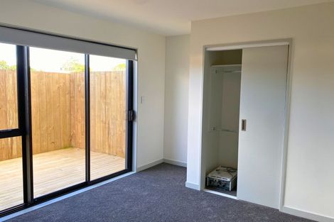 Photo of property in 8/218 Rosebank Road, Avondale, Auckland, 1026