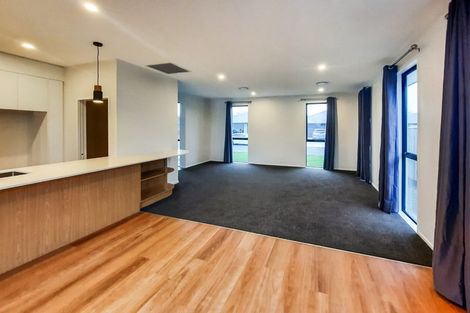 Photo of property in 16 Tara Crescent, Woodend, 7610