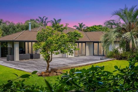 Photo of property in 4 Kotare Heights, Kerikeri, 0230