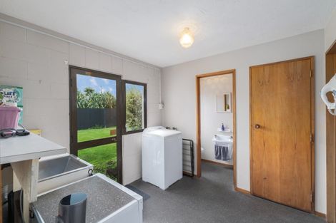 Photo of property in 8 Langham Place, Redwood, Christchurch, 8051